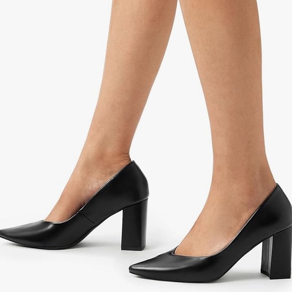 Black Chunky Heels - Picture 8 of 8